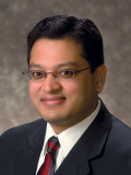Chakshu Gupta，医学博士