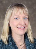 Beth Thomas，医学博士